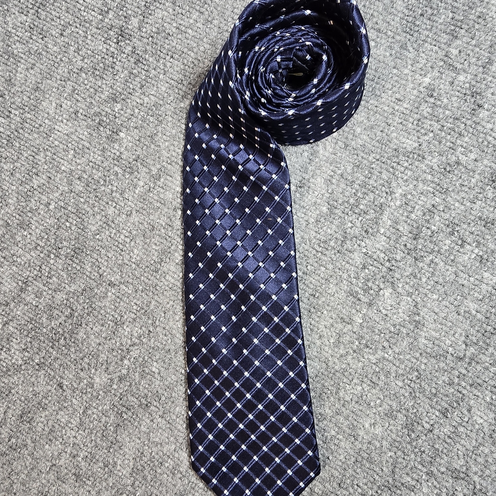 Club Room Dark Blue Plaid Silk Tie Mens Classic Business Necktie